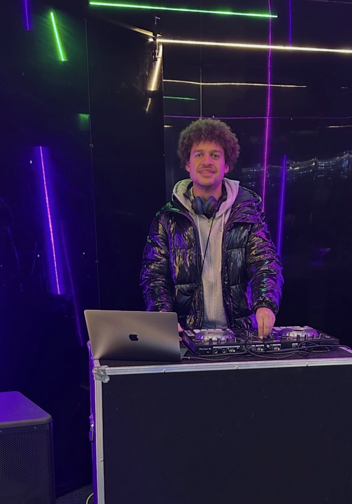 Ollie Pittam DJing at London Designer Outlet, Wembley